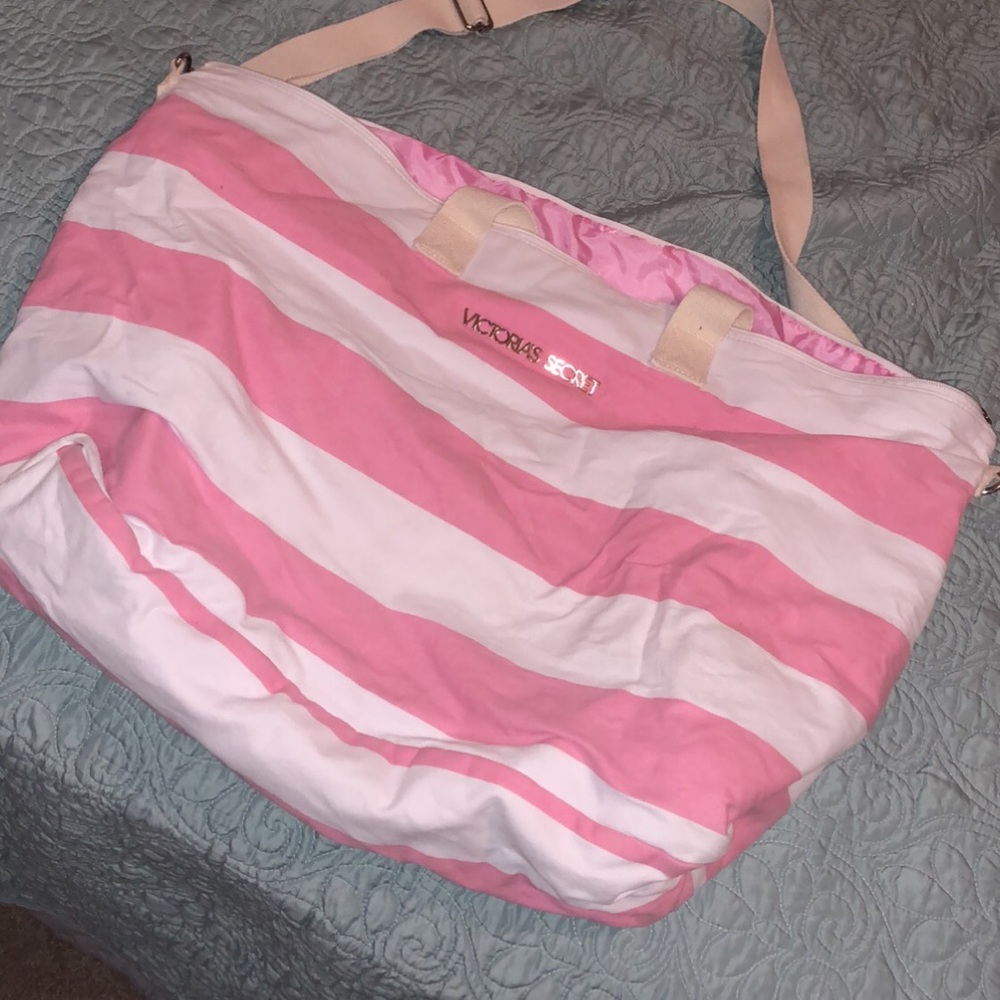 Victoria Secret Duffle Bag